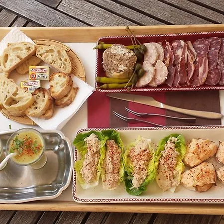 住宿加早餐酒店 Le Clos Larroze Pouillon
